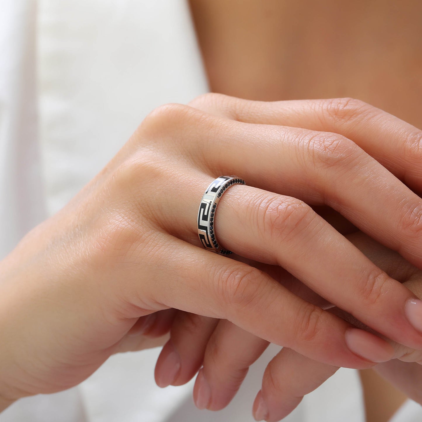 Per Sempre Siyah Mineli Kadın Yüzük